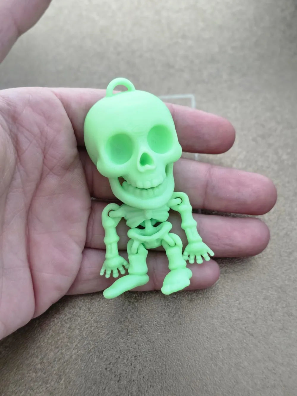 Kit 10 Chaveirinhos De Mini Esqueleto Que Brilha No Escuro